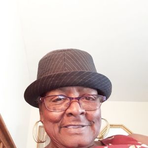 Meet your Posher, Victoria